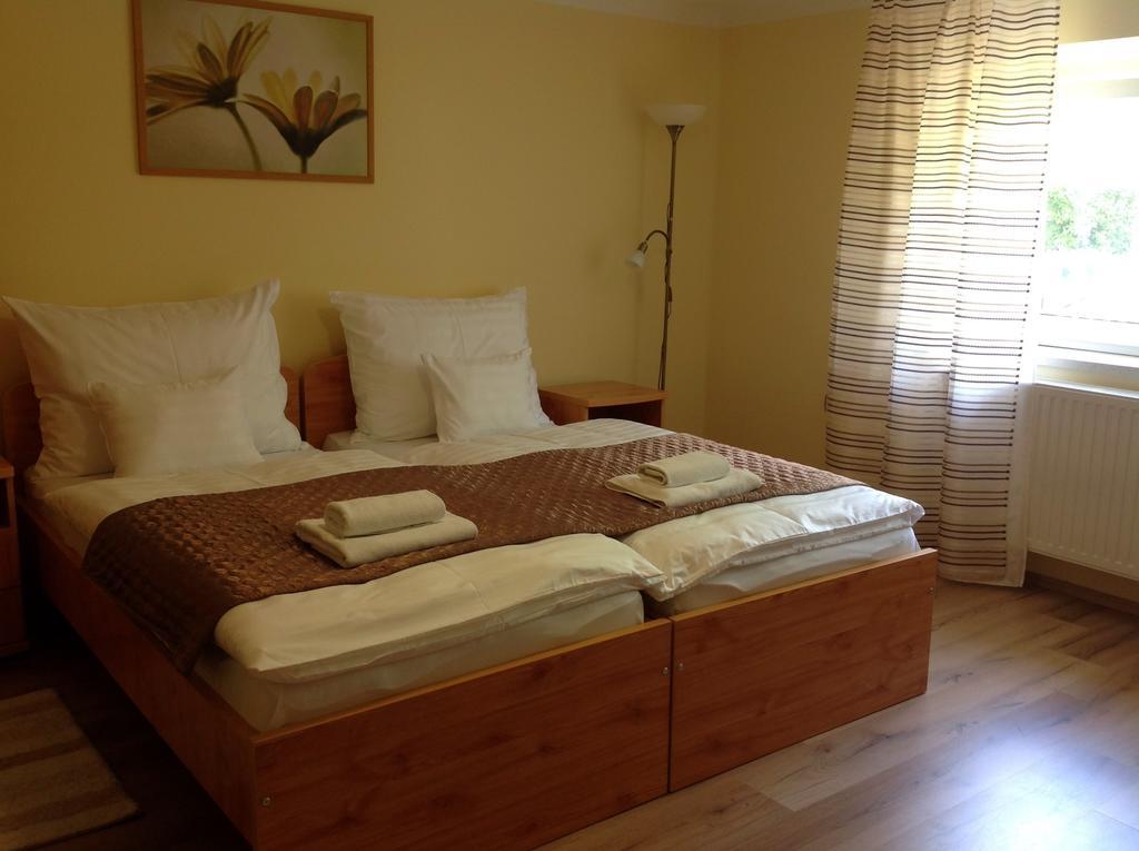 Honved Apartmanhaz Hévíz Zimmer foto